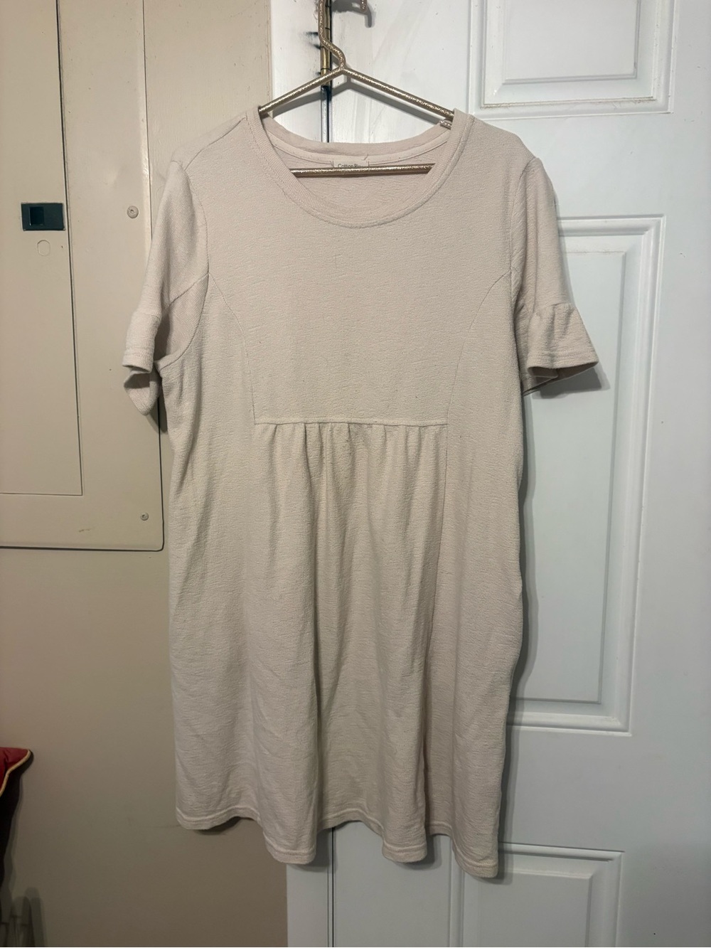 Women's Cream Short Sleeve Mini Dress - Casual Everyday Style